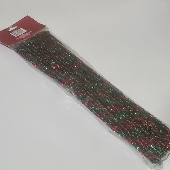 3/$15 50 Twisted Metallic Chenille Stems Red & Green Candy Cane - Picture 3 of 4
